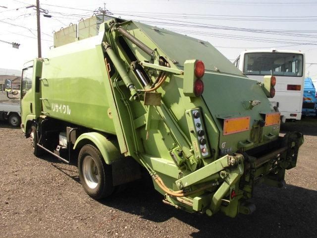 ISUZU ELF 2011 Image 31