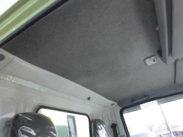ISUZU ELF 2011 Image 31