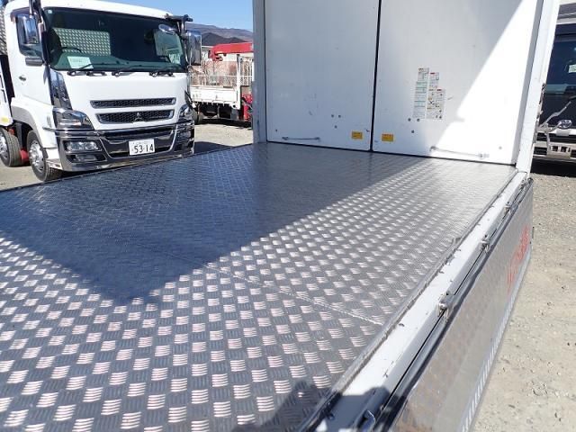 MITSUBISHI FUSOU FIGHTER 2023 Image 31