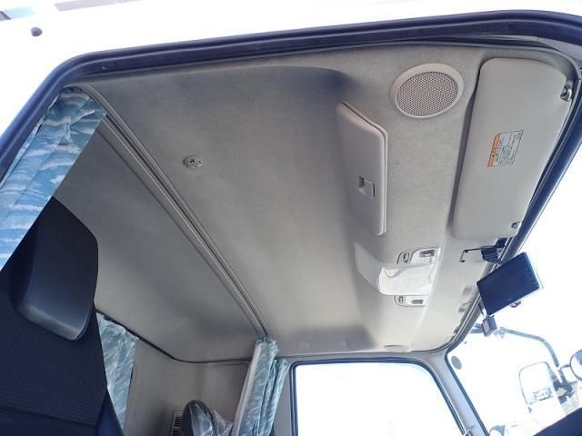 MITSUBISHI FUSOU FIGHTER 2023 Image 31