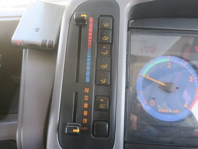 HINO LIESSE 1999 Image 31