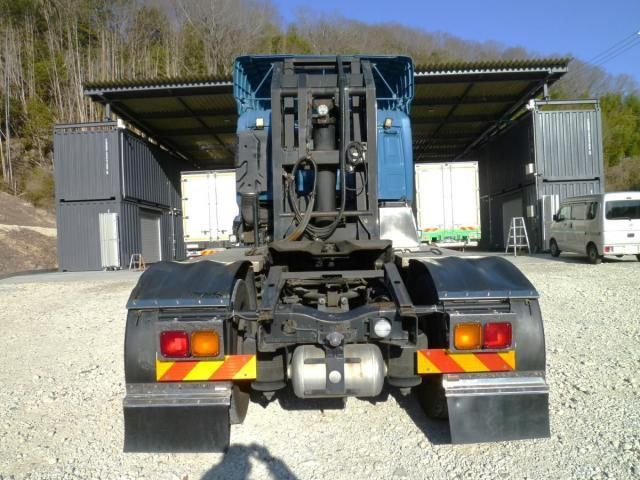 NISSAN DIESEL QUON 2013 Image 31