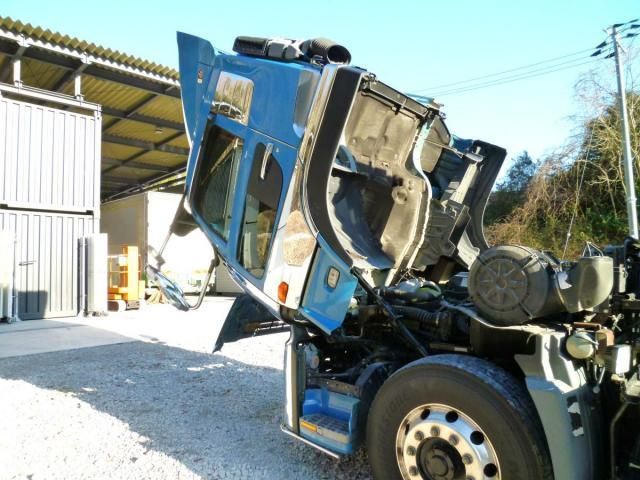 NISSAN DIESEL QUON 2013 Image 31