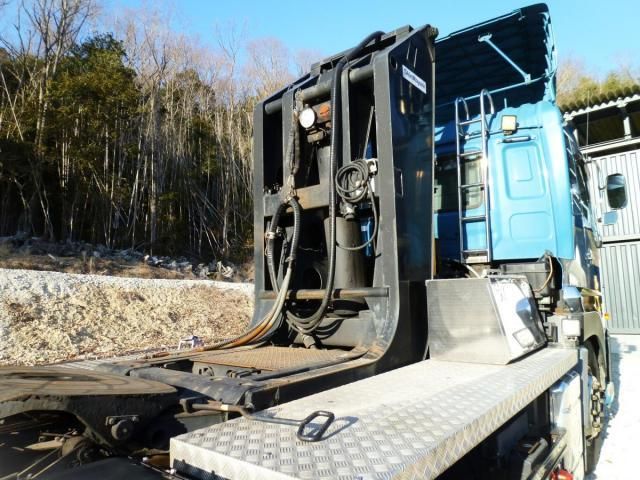 NISSAN DIESEL QUON 2013 Image 31