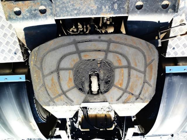 NISSAN DIESEL QUON 2013 Image 31