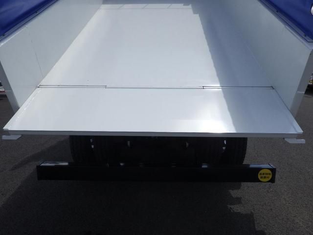 MITSUBISHI FUSOU SUPER GREAT 2025 Image 31