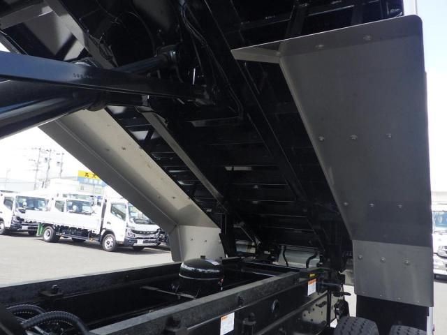 MITSUBISHI FUSOU SUPER GREAT 2025 Image 31