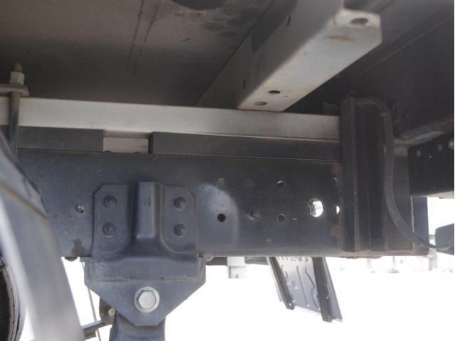 HINO DUTRO 2020 Image 31