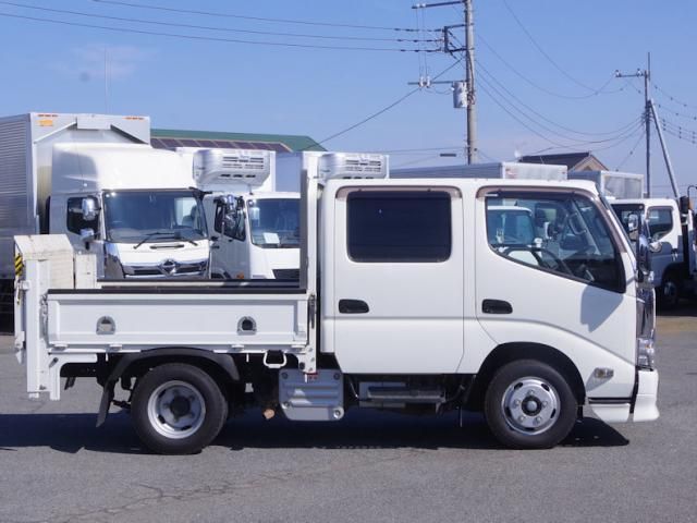 HINO DUTRO 2020 Image 31