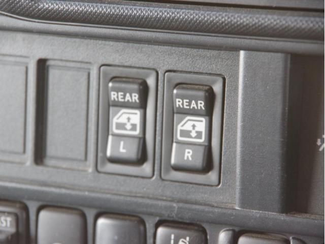 HINO DUTRO 2020 Image 31