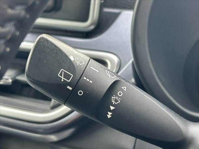 DAIHATSU CAST ACTIVA 2015 Image 31