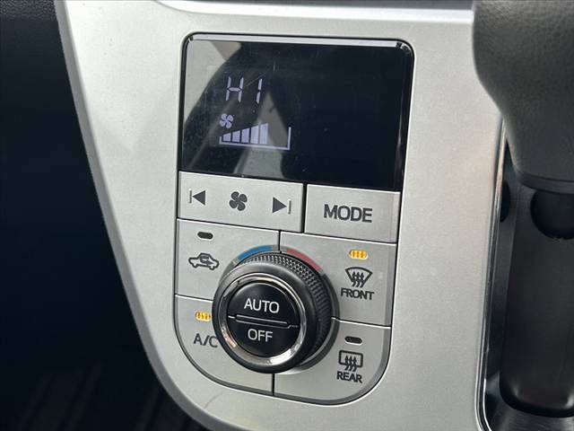 DAIHATSU CAST ACTIVA 2015 Image 31