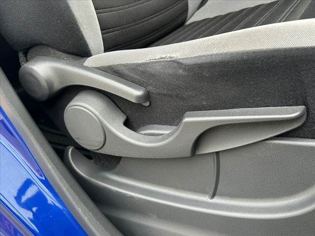 DAIHATSU CAST ACTIVA 2015 Image 31