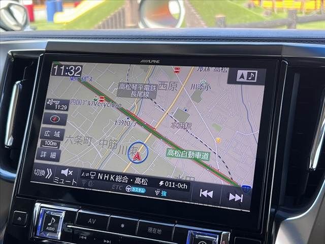 TOYOTA VELLFIRE 4WD 2017 Image 31