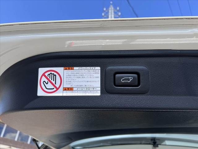 TOYOTA VELLFIRE 4WD 2017 Image 31