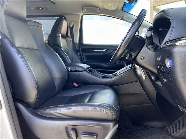 TOYOTA VELLFIRE 4WD 2017 Image 31