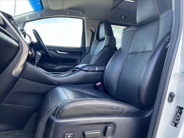 TOYOTA VELLFIRE 4WD 2017 Image 31