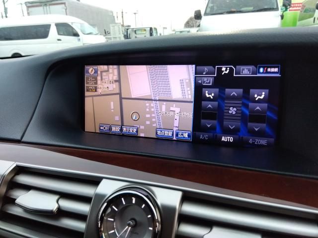 TOYOTA LEXUS LS600HL 2012 Image 31