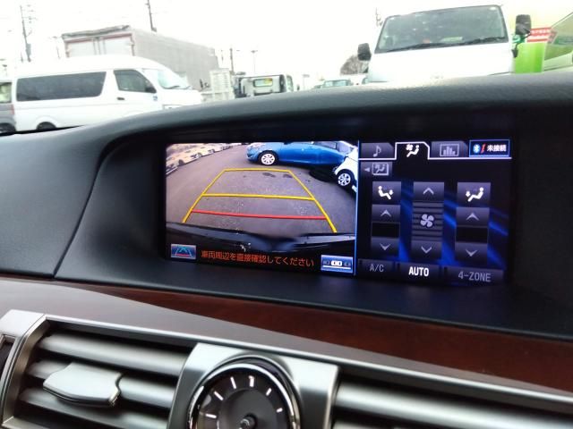 TOYOTA LEXUS LS600HL 2012 Image 31