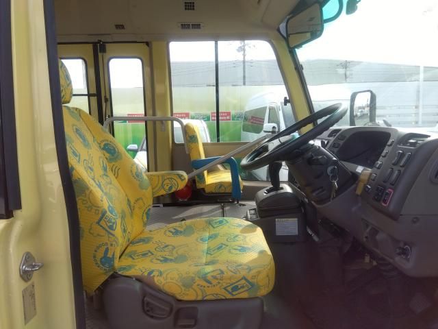 MITSUBISHI ROSA 2016 Image 31