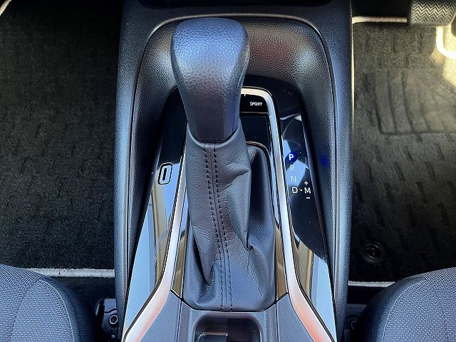 TOYOTA COROLLA TOURING 2019 Image 31