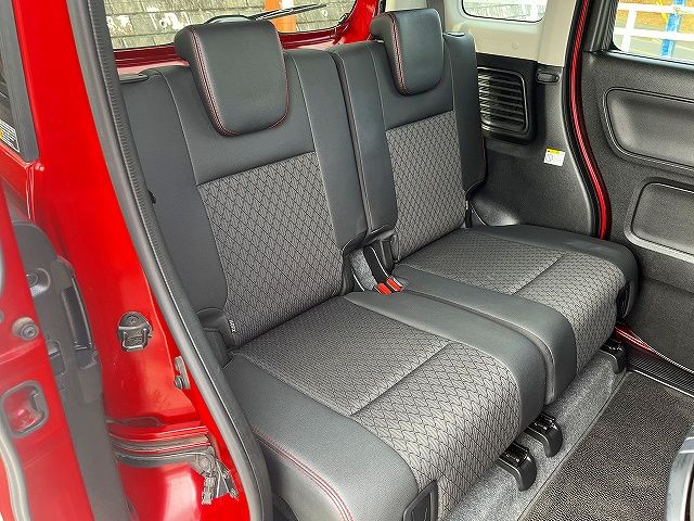 SUZUKI SPACIA CUSTOM 2019 Image 31