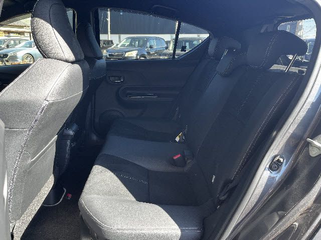 TOYOTA AQUA 2018 Image 31