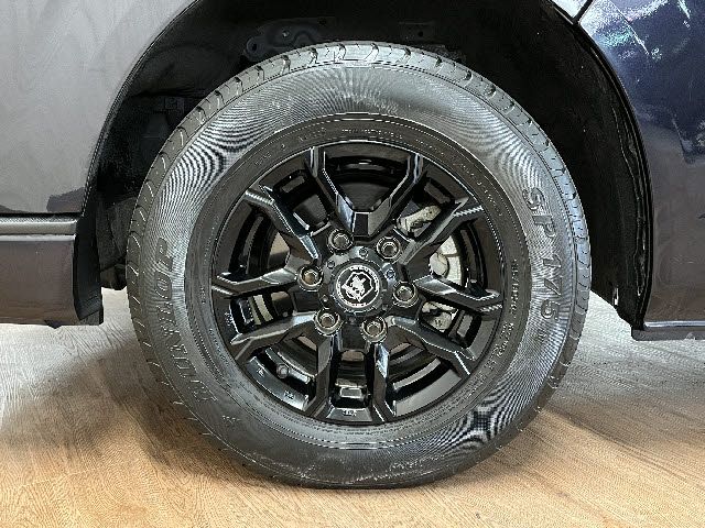 TOYOTA HIACE VAN 2WD 2022 Image 31