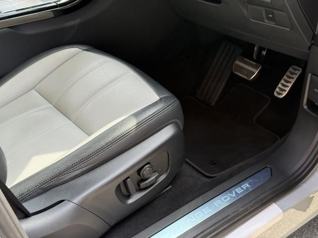 ROVER RANGE  EV 2023 Image 31