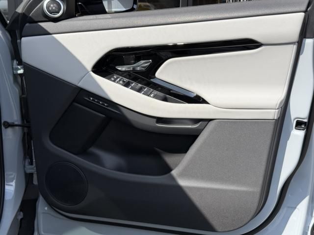 ROVER RANGE  EV 2023 Image 31