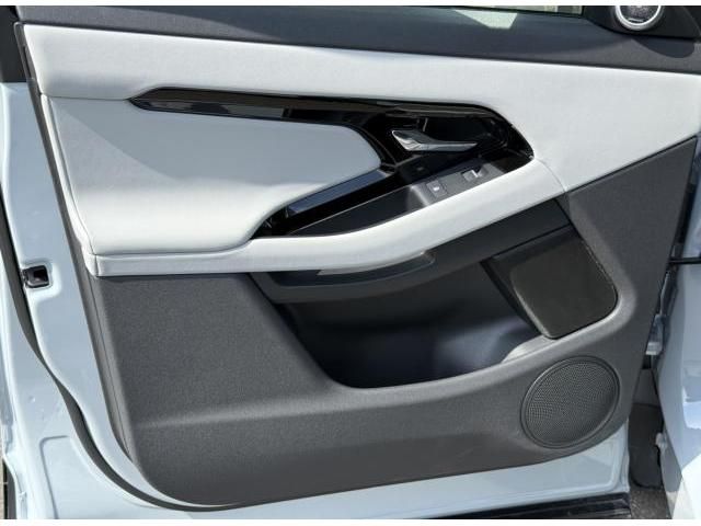 ROVER RANGE  EV 2023 Image 31