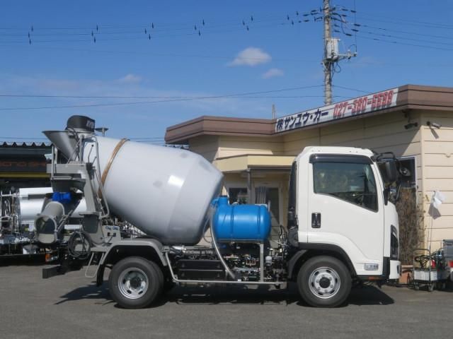 ISUZU FORWARD 2025 Image 31
