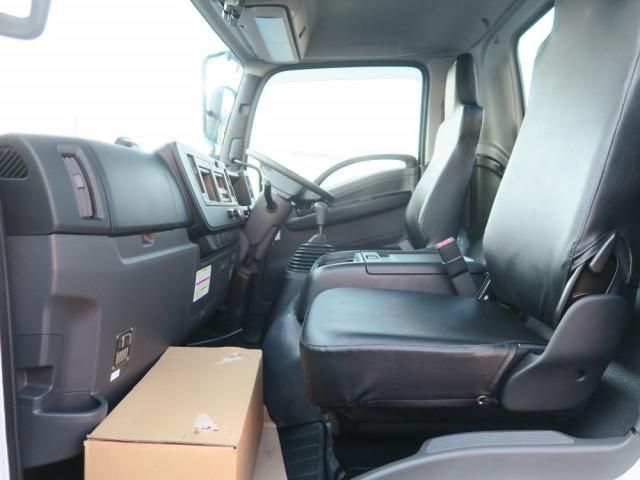 ISUZU FORWARD 2025 Image 31