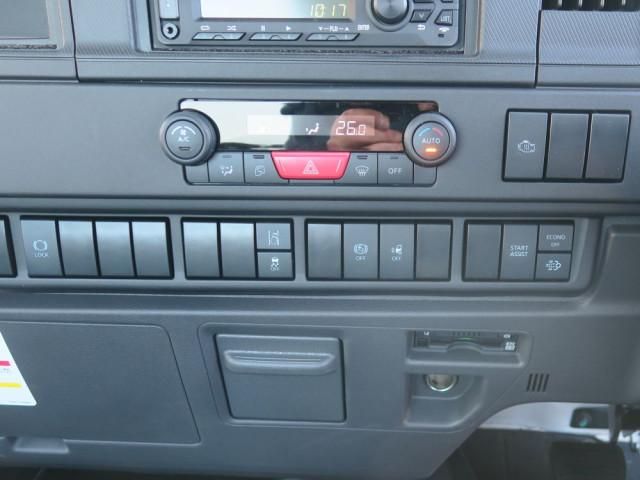 ISUZU FORWARD 2025 Image 31