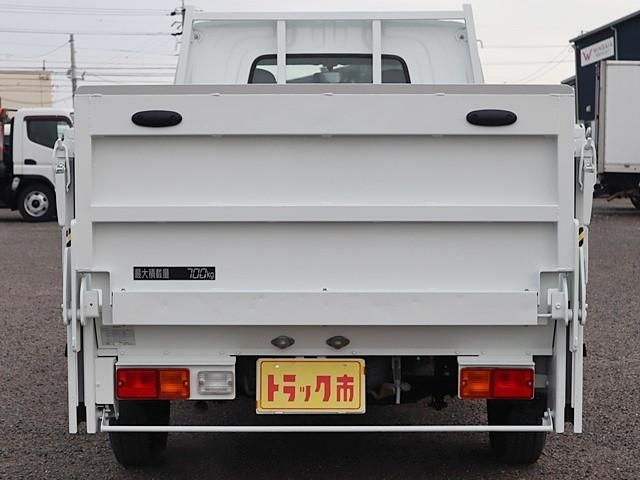 TOYOTA LITEACE TRUCK 2WD 2011 Image 31