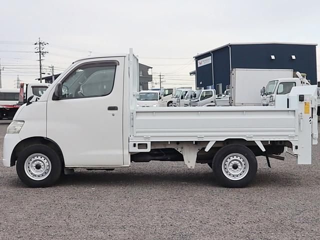 TOYOTA LITEACE TRUCK 2WD 2011 Image 31