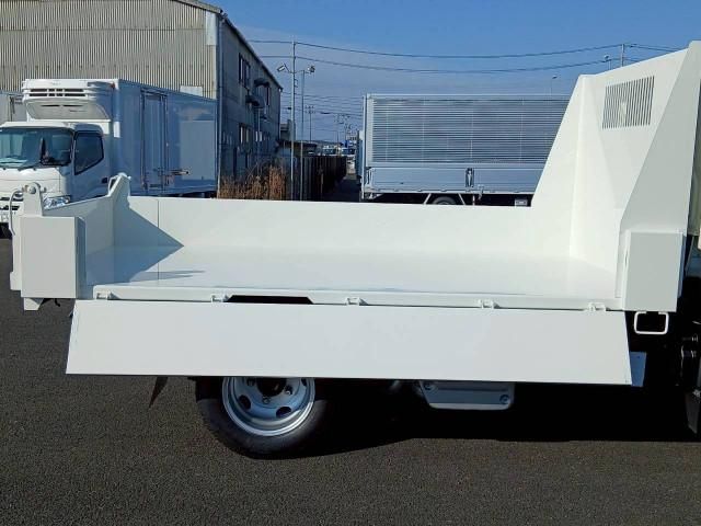 HINO DUTRO 2024 Image 31