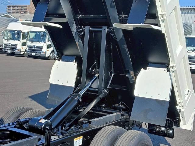 HINO DUTRO 2024 Image 31