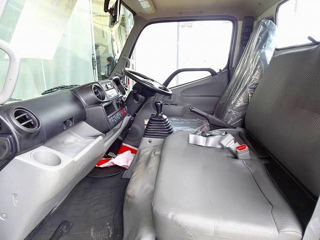 HINO DUTRO 2021 Image 31