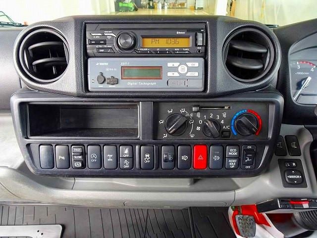 HINO DUTRO 2021 Image 31