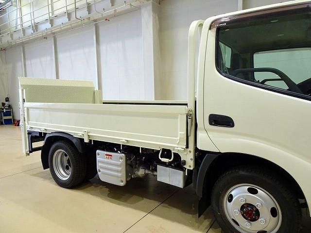 HINO DUTRO 2021 Image 31