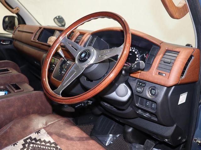 TOYOTA HIACE VAN 2WD 2017 Image 31