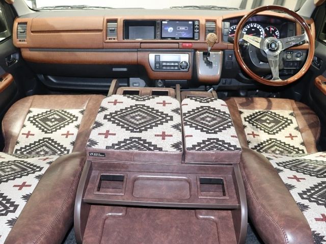 TOYOTA HIACE VAN 2WD 2017 Image 31