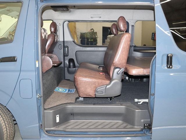 TOYOTA HIACE VAN 2WD 2017 Image 31
