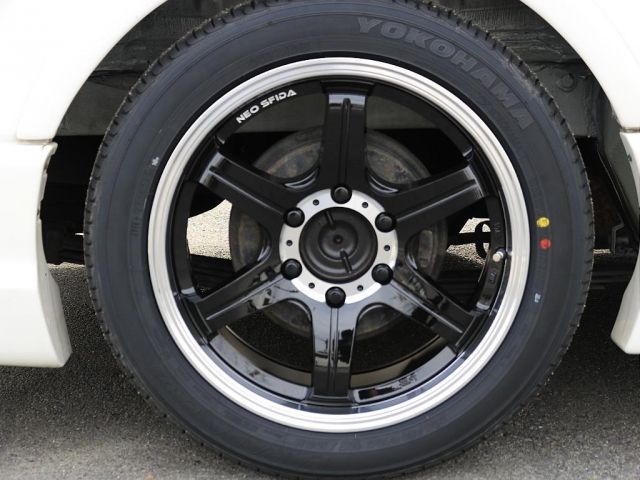 TOYOTA HIACE WAGON 4WD 2017 Image 31