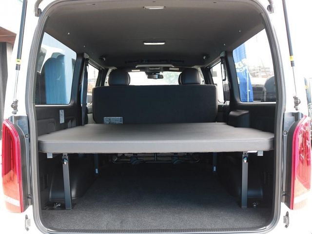TOYOTA HIACE VAN 2WD 2018 Image 31