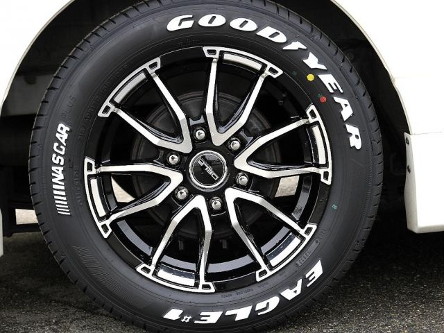 TOYOTA HIACE VAN 2WD 2021 Image 31