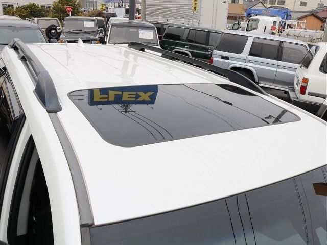 TOYOTA LANDCRUISER PRADO 2019 Image 31