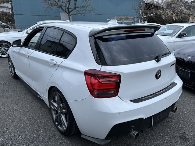 BMW 1SERIES 2015 Image 31
