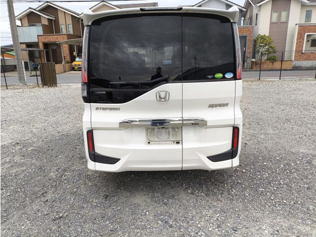 HONDA STEPWAGON SPADA 2017 Image 31